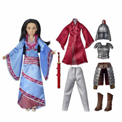 Barbie Mulan avec ses tenues de guerres et son armure inspiré du dessin animé Disney 