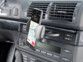 2 supports pour smartphone sur lecteur CD voiture