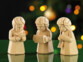 Trio de figurines en bois sculpté ''Musiciens de Noël''