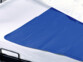 Sur-matelas rafraîchissant - 90 x 90 cm - Bleu Newgen Medicals. La chaleur du corps est absorbée grâce à l'hydrogel polymère