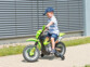 Moto électrique enfant avec roues d'entraînement, effets sonores et lumineux
