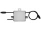 Arrière du micro-onduleur gris rectangulaire avec régulateur de charge intégré, connecteur MC4 pour branchement au panneau solaire et connecteur Betteri BC01 pour injection de courant